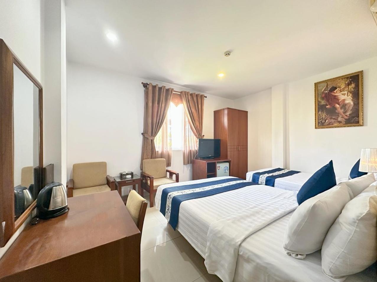 Ruby Star Hotel- Near Ben Thanh Market Ho Chi Minh City Exterior photo